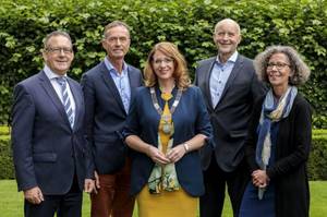 burgemeester en 4 wethouders burgemeester en 4 wethouders