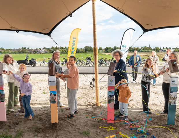 Eerste palen Nieuw Boekhorst